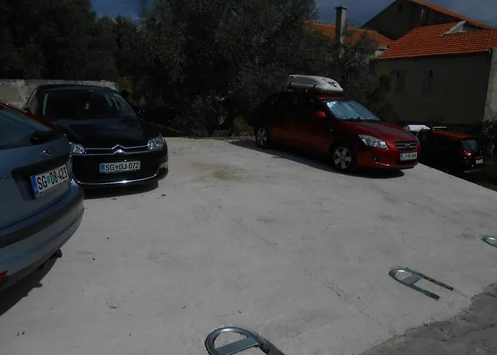 With Parking Space Poljana, Ugljan - 8473