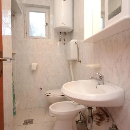 With Parking Space Poljana, Ugljan - 8473 Apartman *